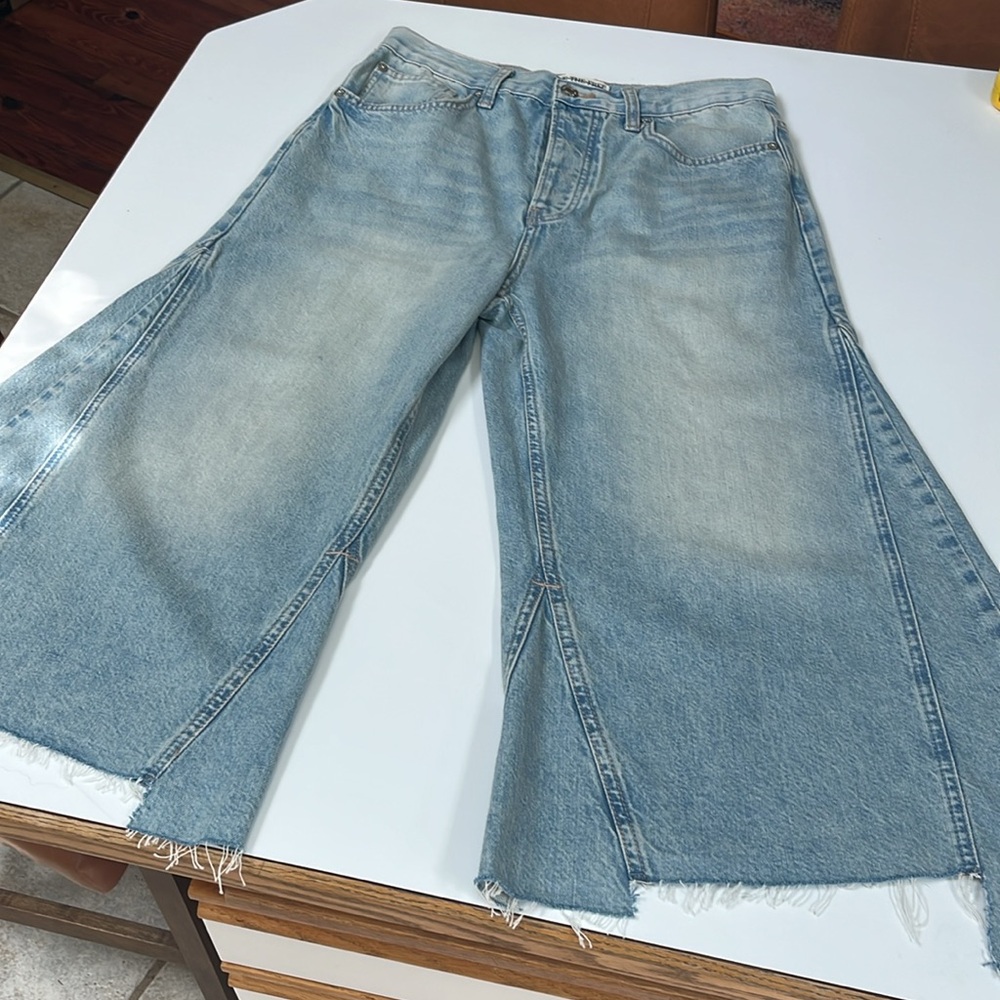 NEW We The Free Ripple Wide-Leg Crop Jeans Sz 28 - Picture 5 of 7